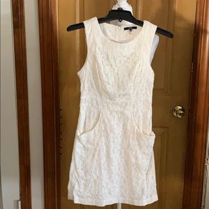 White Lace Dress with pockets